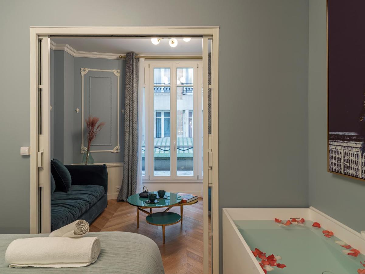 The Pompadour Suite Париж Экстерьер фото
