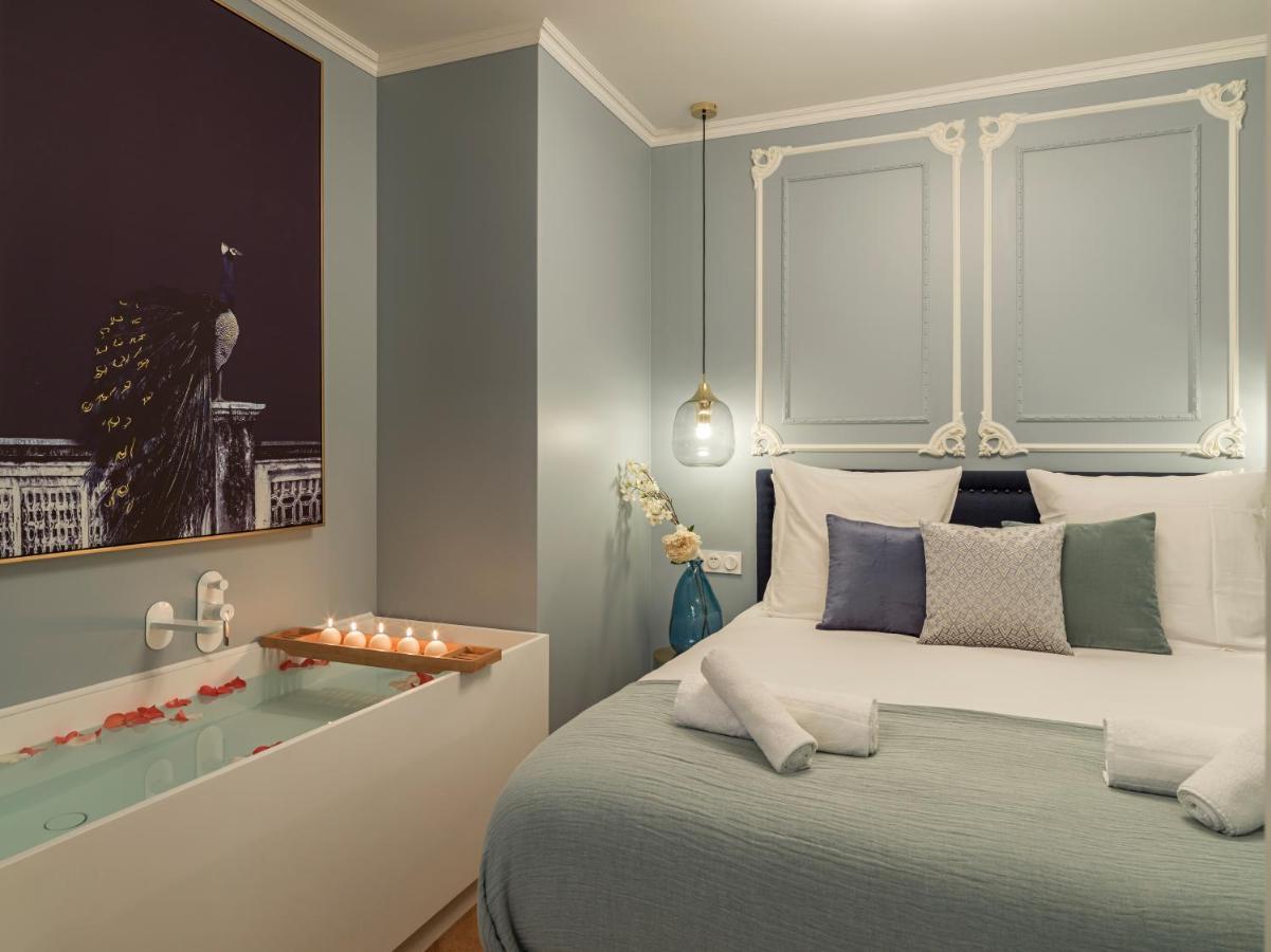 The Pompadour Suite Париж Экстерьер фото